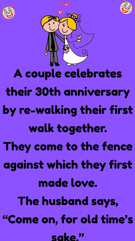 A couple celebrates their 30th anniversary